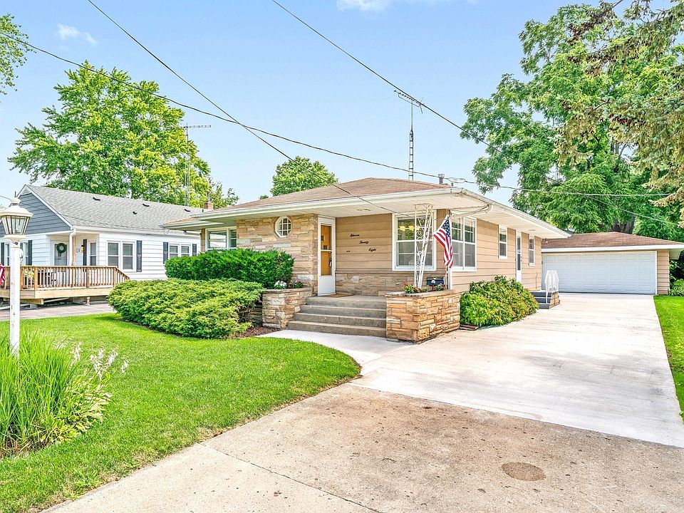 1st image of 1128 S Somonauk St
