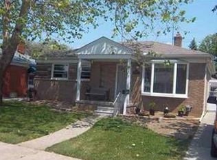 22903 Harper Lake Ave, Saint Clair Shores, MI 48080
