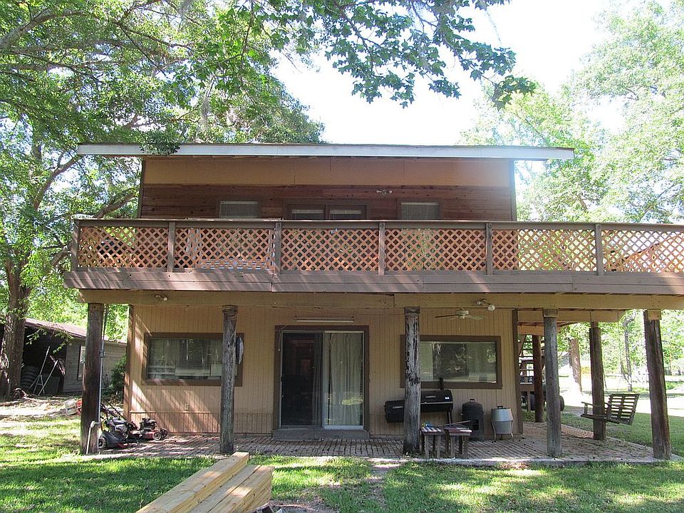 Rear overlooking the water
