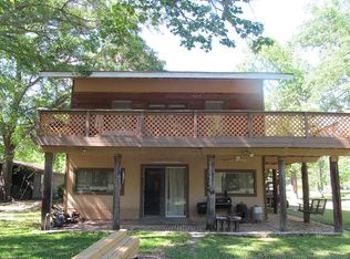22 Lake View Dr, Huntsville, TX 77320