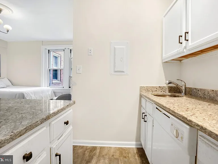 1954 Columbia Rd NW #308 — Photo 15