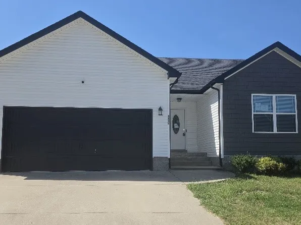 2837 Russet Ridge Dr, Clarksville, TN 37040