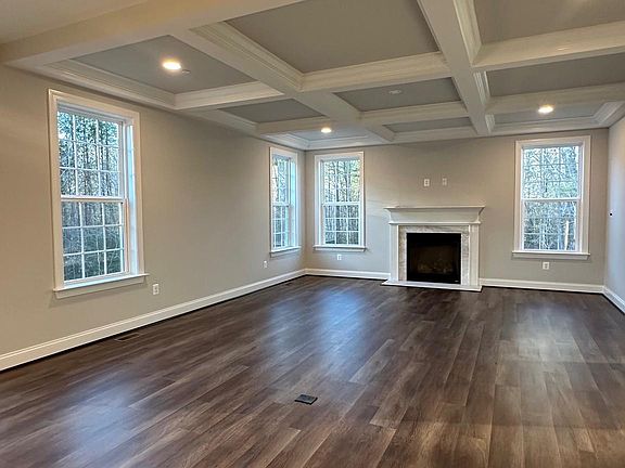 5th image of 24927 Preston Ct