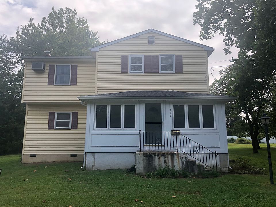 2nd image of 175 Hance Ave
