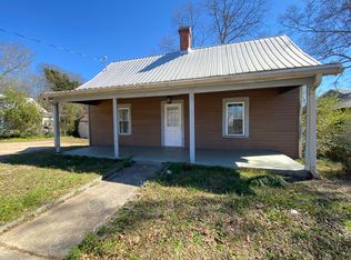 325 S Oliver St, Elberton, GA 30635