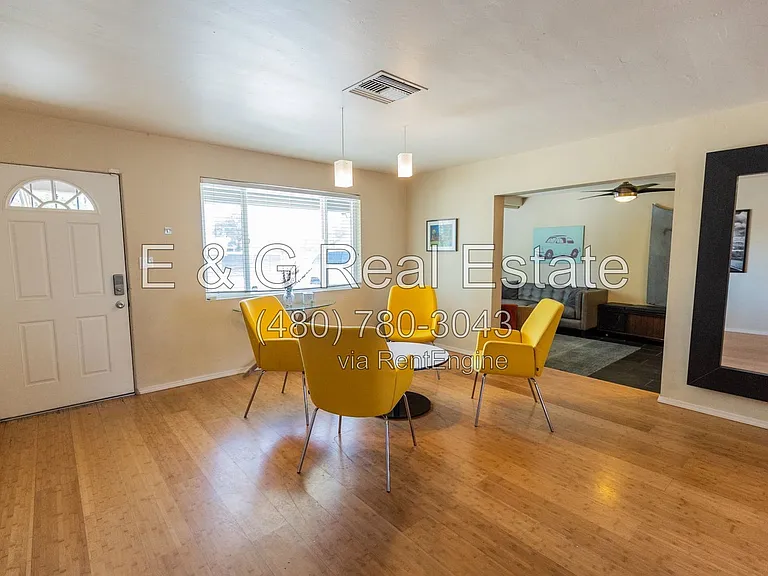 6552 E 2nd St — Photo 5
