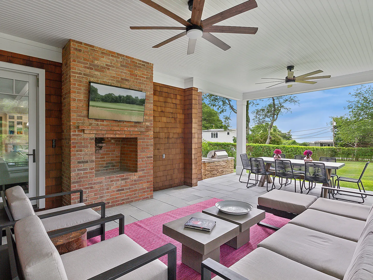 300 Ft From the Bay Beach, Beautiful Views & Close to Town! — Photo 4