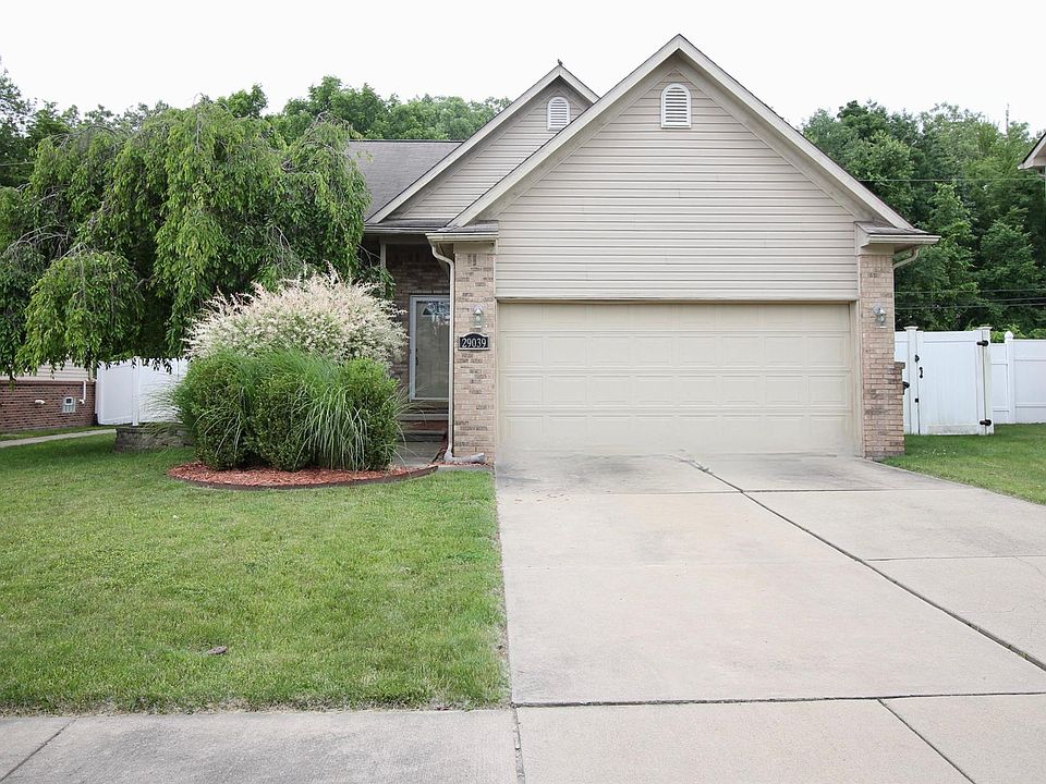 1st image of 29039 Currier Ave