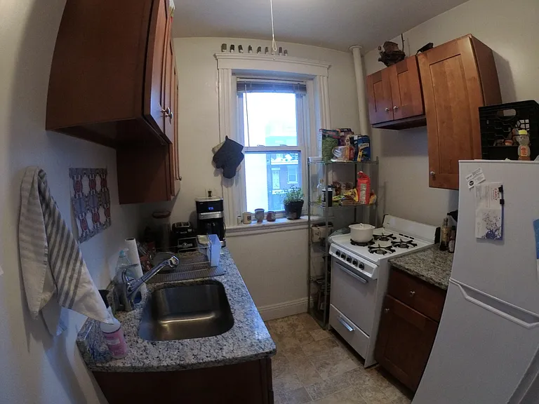 1450 Commonwealth Ave #15 — Photo 1