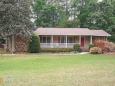 1st image of 2387 Country Club Dr SE