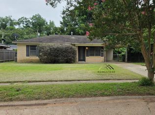 1704 Bradley St, Bossier City, LA 71112