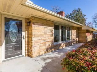 240 Camelia Ct, Mount Airy, NC 27030