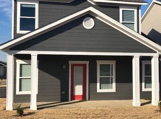 1654 N Izard Ln, Fayetteville, AR 72704