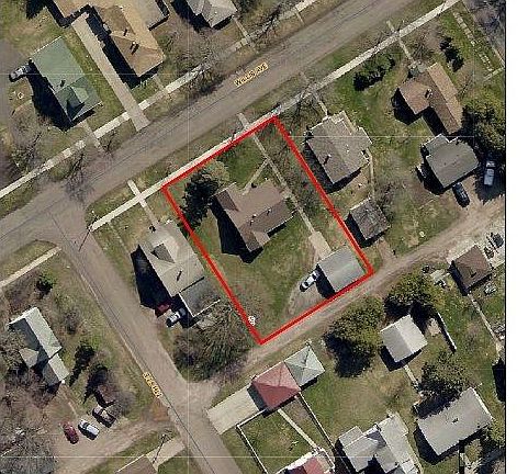 2nd image of 707 Willis Ave