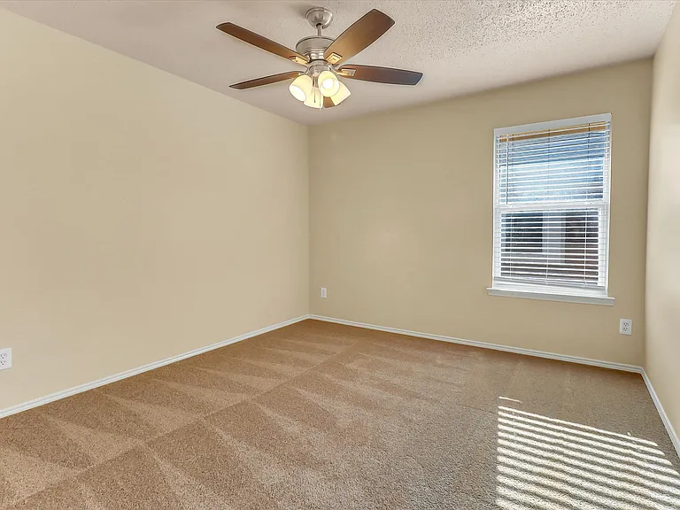 4154 Parterre Dr — Photo 20