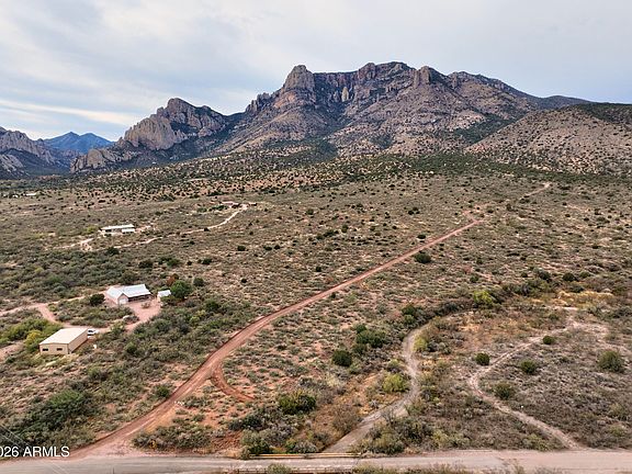 5th image of 1499 W Lone Rock Lane #-