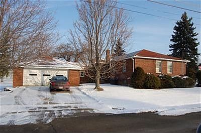 2nd image of 5232 Youngstown Poland Rd