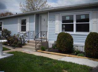 78 Neshaminy Falls Cir, North Wales, PA