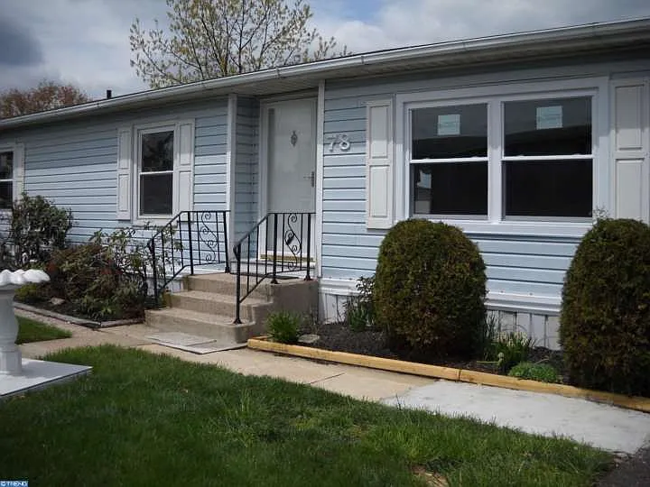 78 Neshaminy Falls Cir photo 1