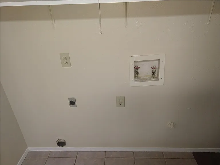 4401 Andalusia Trl — Photo 6