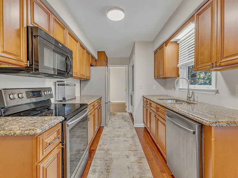 3601 Pewter Pl — Photo 5