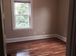 5 Roberts Rd #1, Cambridge, MA 02138
