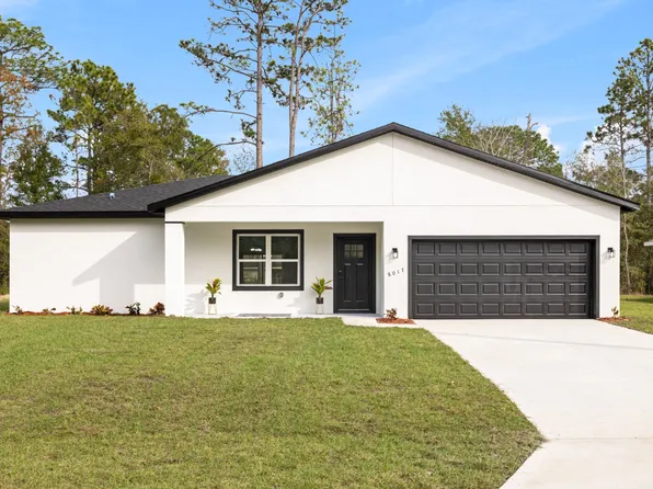 8017 N Maltese Dr, Citrus Springs, FL 34433