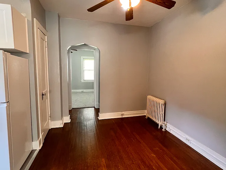 431 N Home Ave — Photo 6