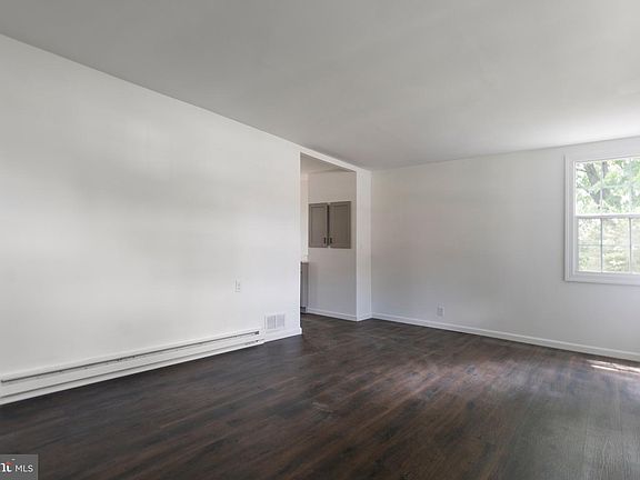 4th image of 78 Oliver Rd