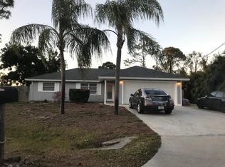 8201 Cypress Dr N, Fort Myers, FL 33967