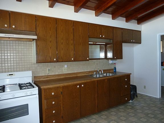 5th image of 5248 W Avenue L14