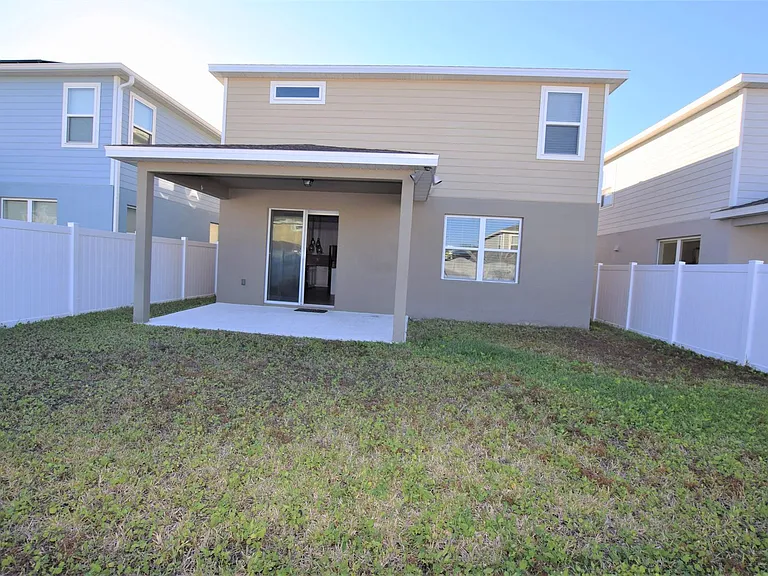 4358 Silver Creek St — Photo 4