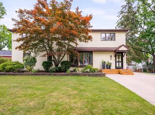 30 Lanark Cres, Rochester, NY 14609