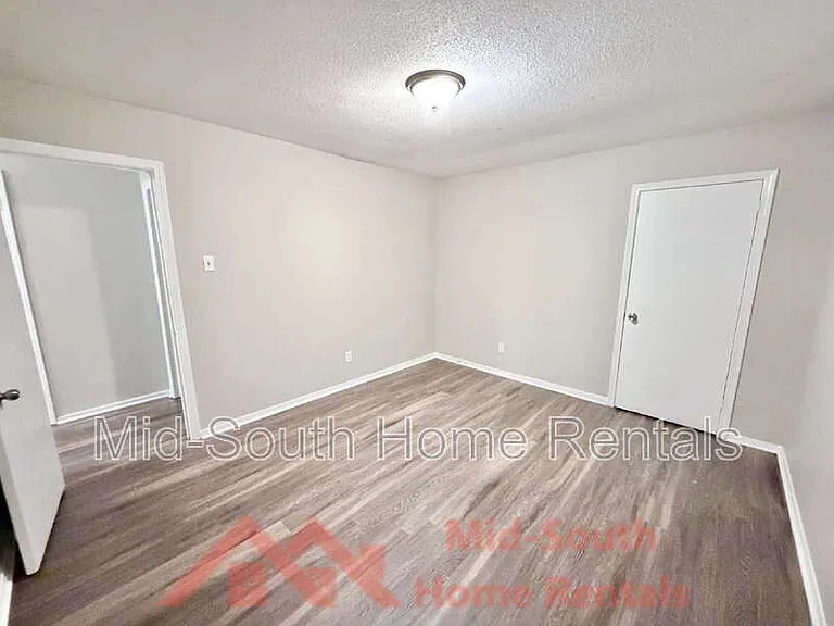 4077 Forest View Dr — Photo 12
