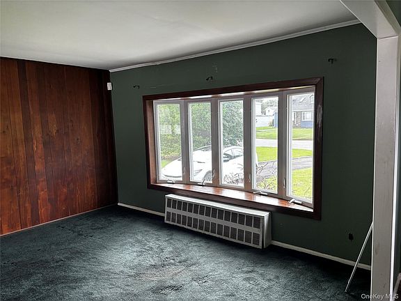 5th image of 105 Rutledge Road