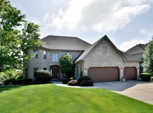 2504 Foxboro Ct, Naperville, IL 60564