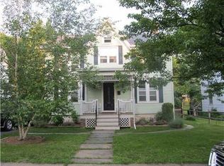 11 Cherry Ave, Cornwall On Hudson, NY 12520