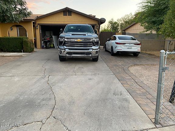 4th image of 8127 W CAMPBELL Avenue