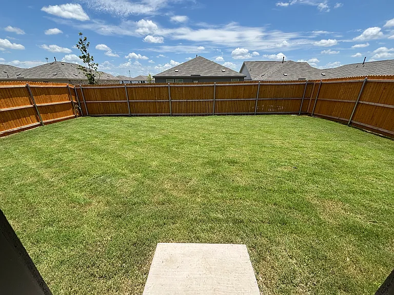 1412 Merlin Bluff St — Photo 14