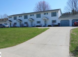 4364 Manhattan E, Traverse City, MI 49685