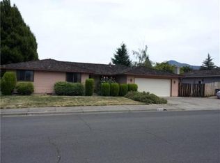 3159 Century Way, Medford, OR 97504