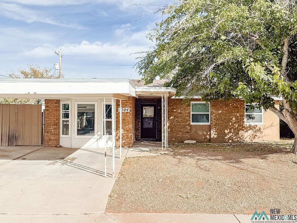1st image of 1504 W Bullock Ave
