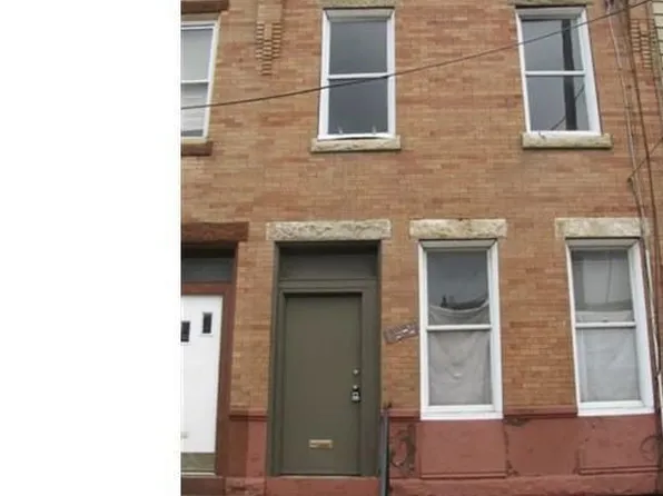 2522 N 33rd St, Philadelphia, PA 19132