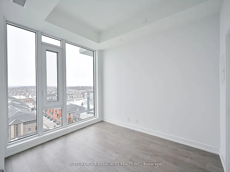 225 Veterans Dr #810 — Photo 11