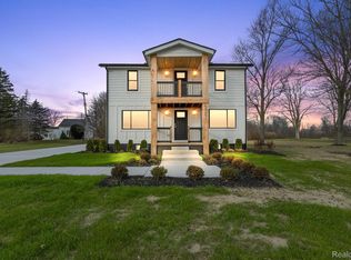 58691 North Ave, Ray, MI 48096