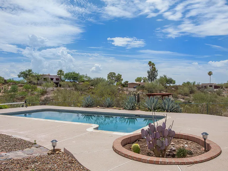 5115 N Camino Arenosa — Photo 12