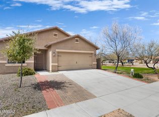6660 S May Fly Dr, Tucson, AZ 85757