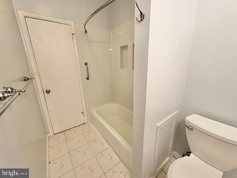 5628 Fillmore Ave — Photo 24