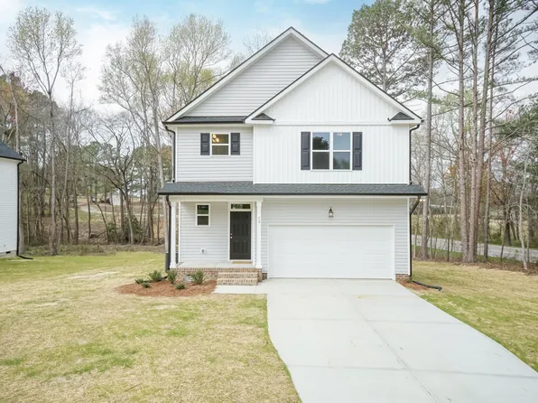 12 Stonecliff Ln, Sanford, NC 27332