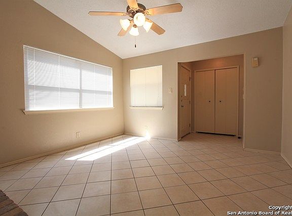 4th image of 13061 Brook Garden Ln